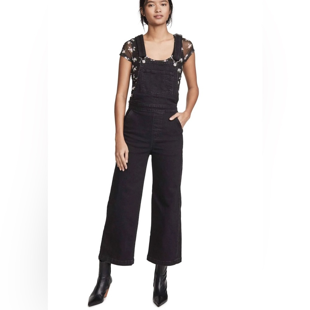 LEVI'S Women's Ribcage Wide Leg Overalls Black Rose Size 25
